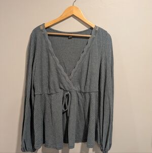 Maternity vneck top blouse long sleeve shein